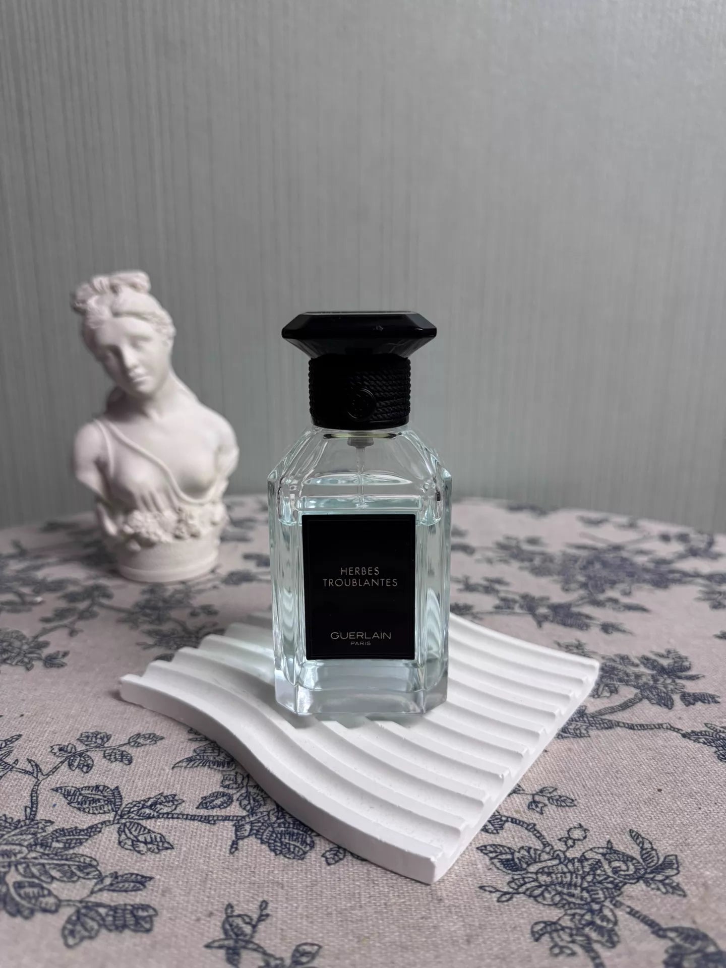 260323-30 Guerlain Perfume 100ml 3.4 oz