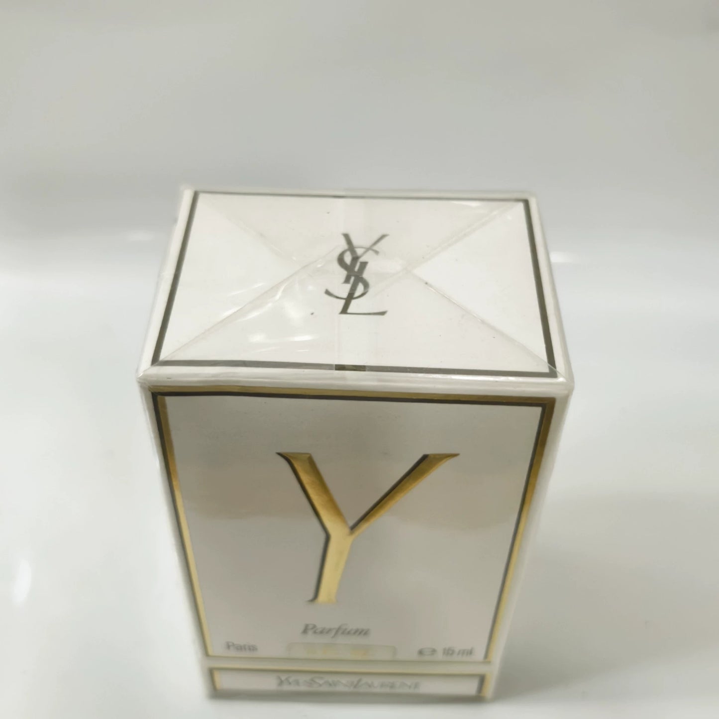 010426-8 Yves Saint Laurent Only Love Parfum 15ml 0.5 oz 0.5oz