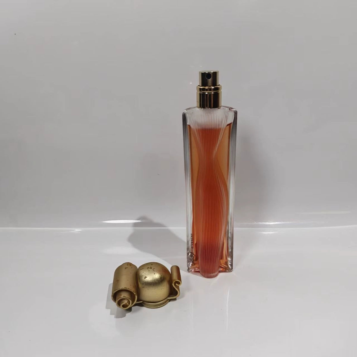 020926-106 Givenchy golden years light EDT 30ml 1 oz
