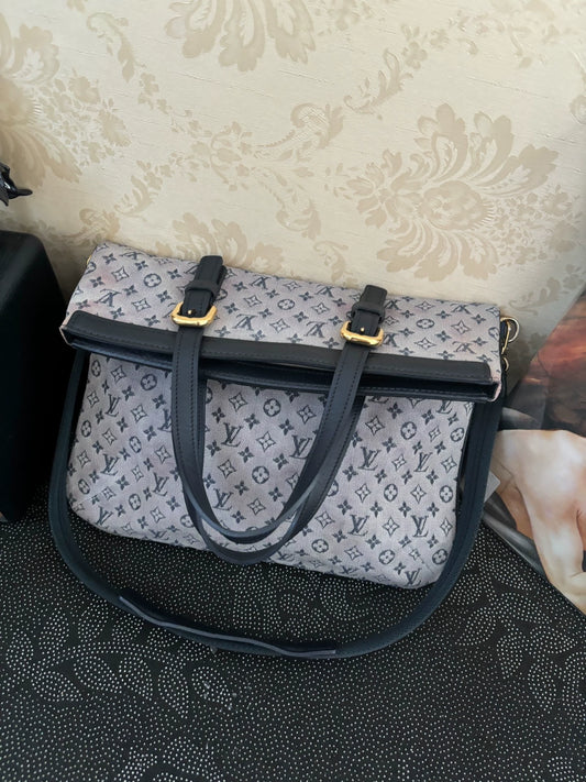 050125-5 Louis vuitton LV bag handbag