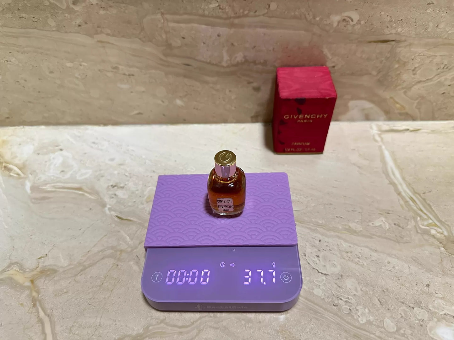 270526-195 Givenchy Interdit 7. 5ml 0.2 oz