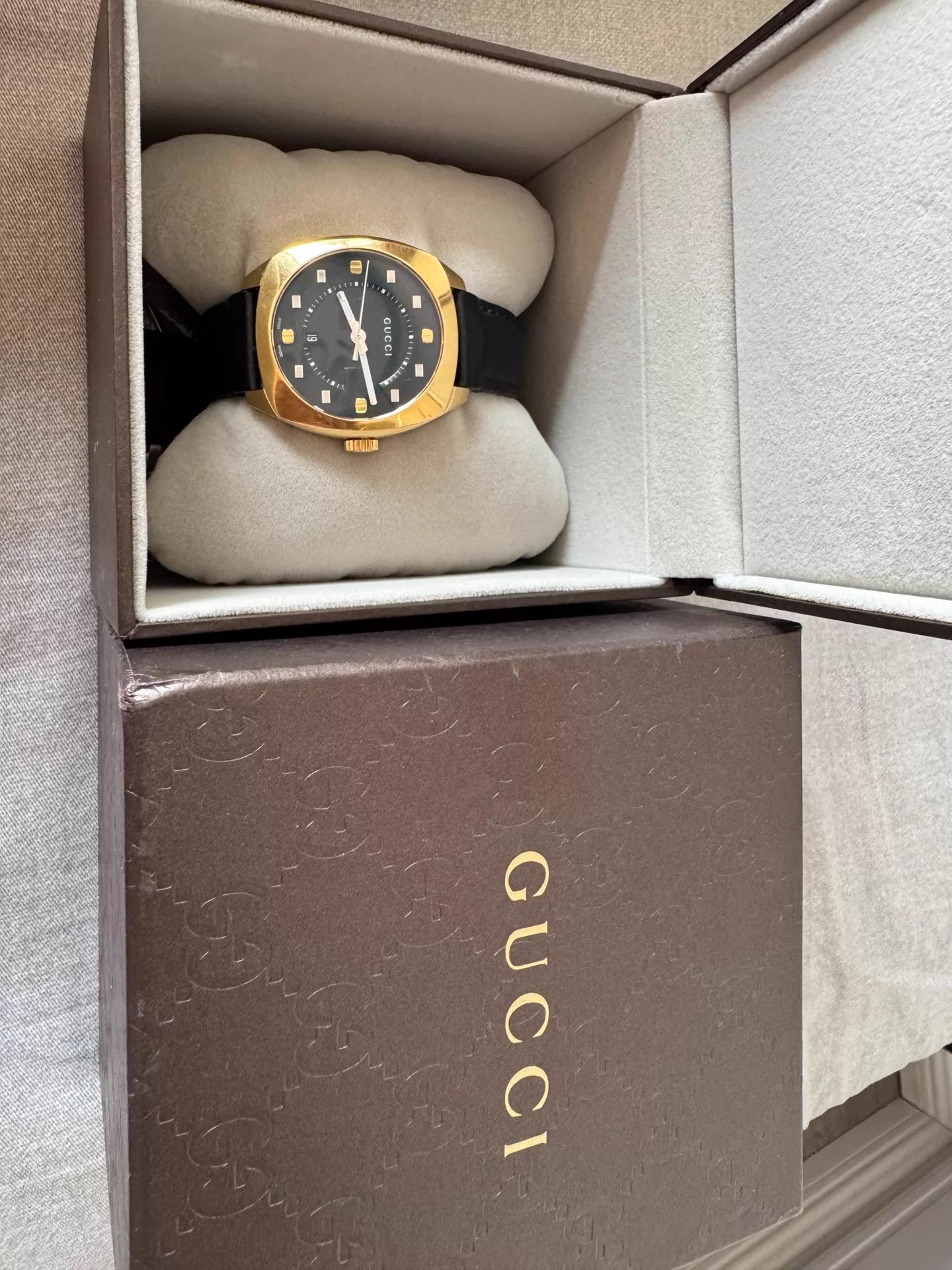 020426-watch-72 Gucci men watch black