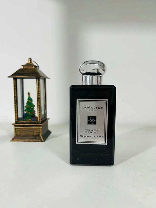 260526-38 Jo Malone Tuberose Angelica Parfum 100ml 3.4 oz