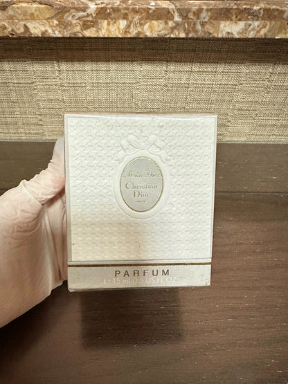 040625-17 Christian Dior Miss Dior Parfum Perfume 15ml 0.5oz