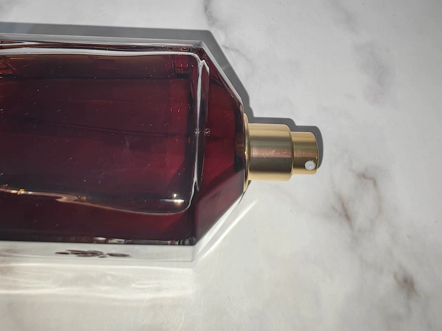 230426-55 Guerlain Vanilla Liqueur Parfum 200ml 6.8 oz