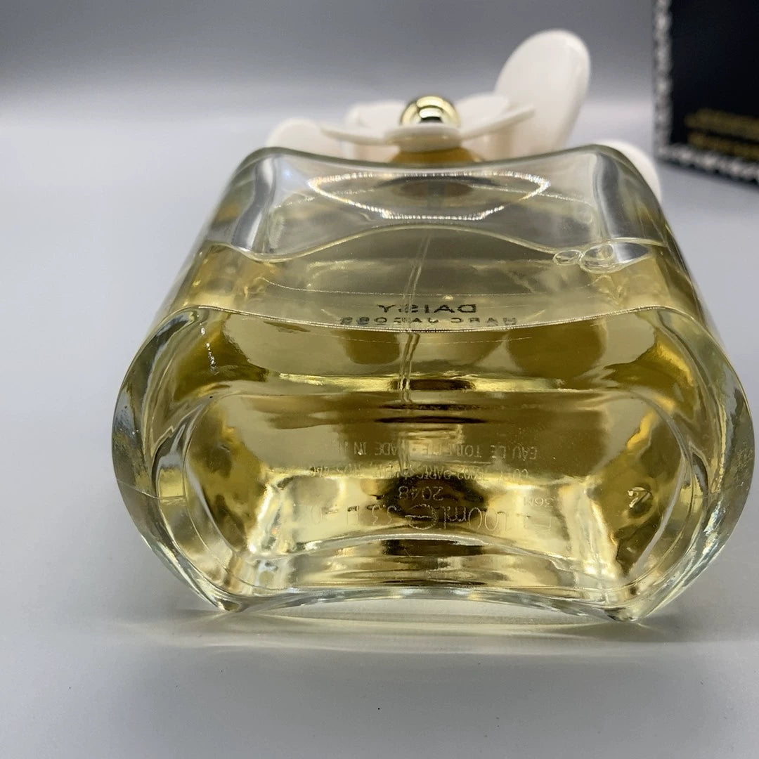 111125-38 Marc Jacobs Eau de Toilette EDT 100ml 3.4oz