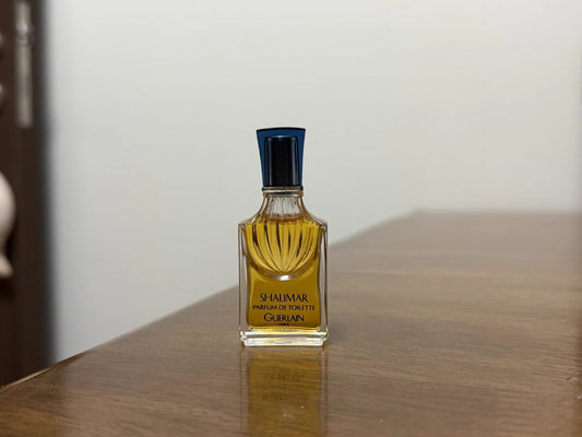 060526-49 Guerlain Free shipping single Perfume