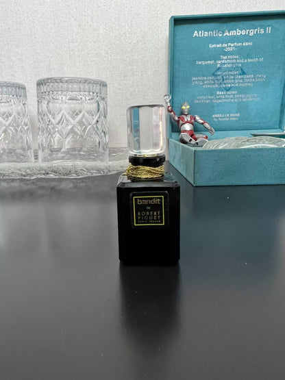 050926-121 Robert Piguet Bandit Parfum