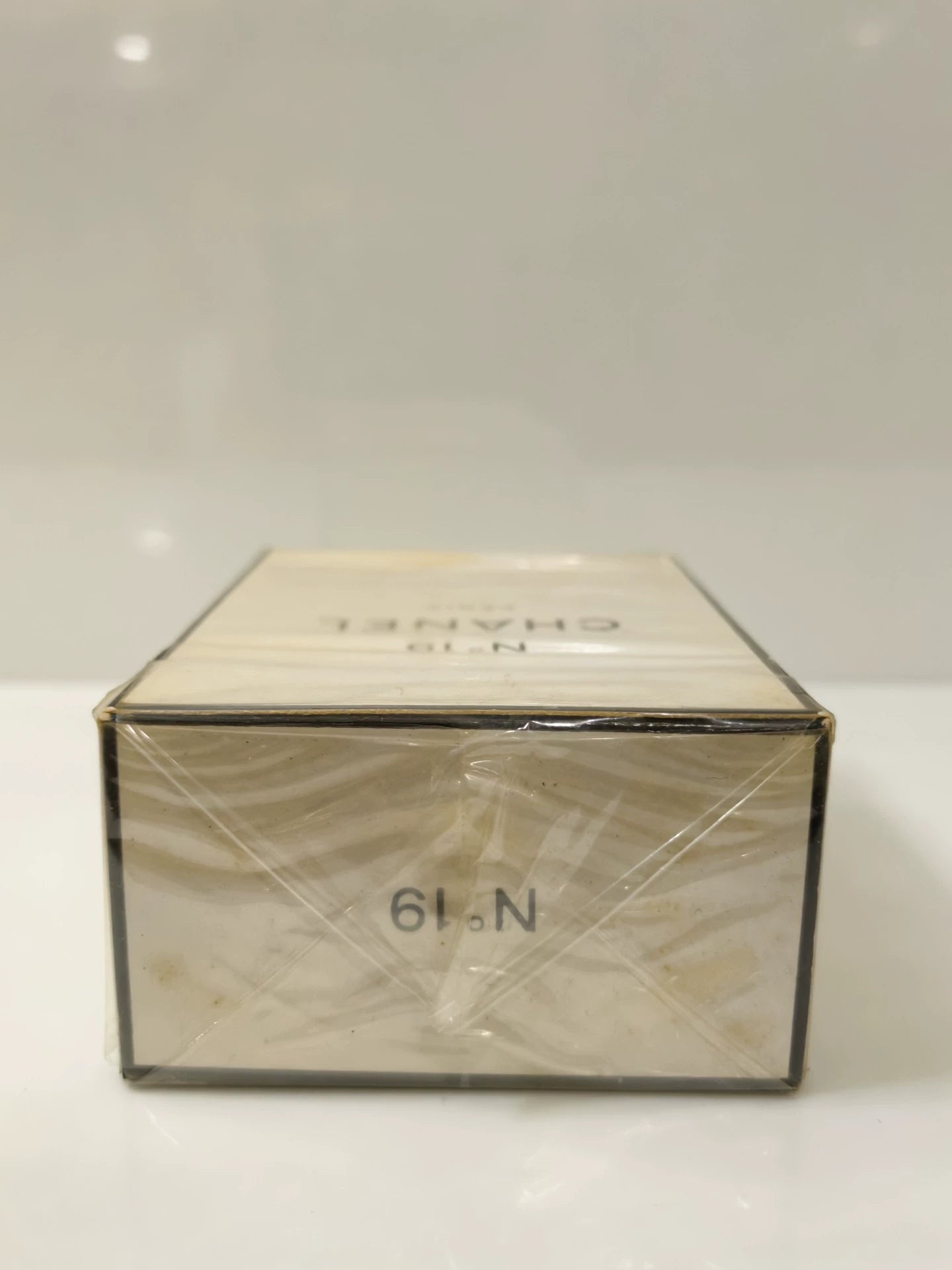 311225-23 Chanel No. 19 Parfum Perfume 28ml 0.9oz