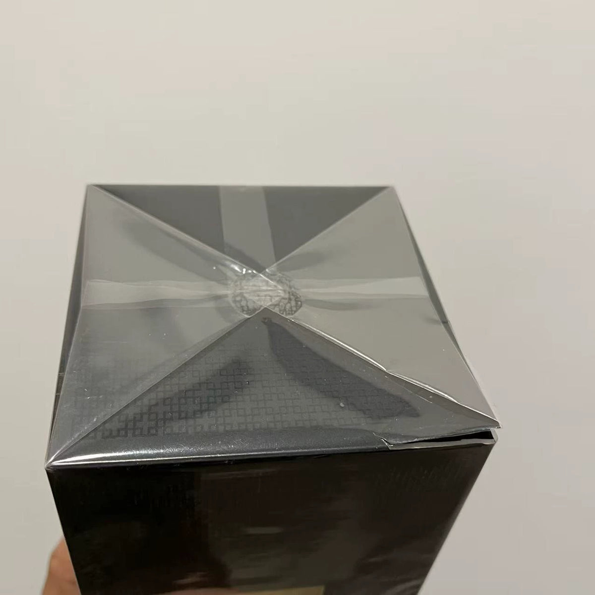 05826-389 Armani Noble Arabian Rose 100ml 3.4 oz