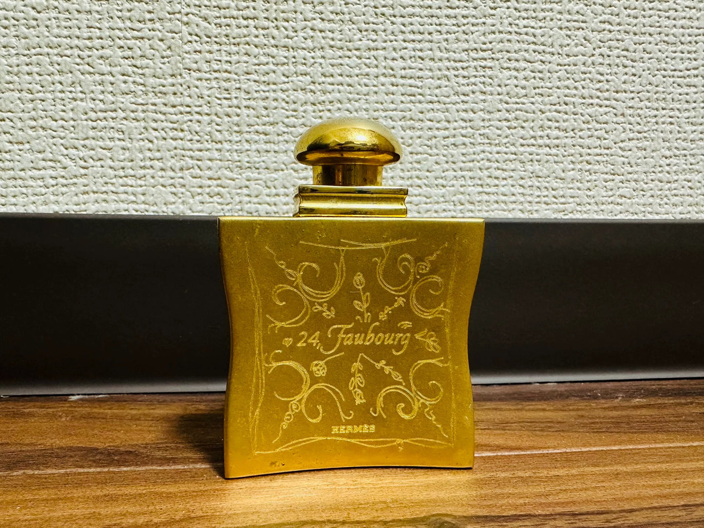 010126-29 Hermès 24 Faubourg