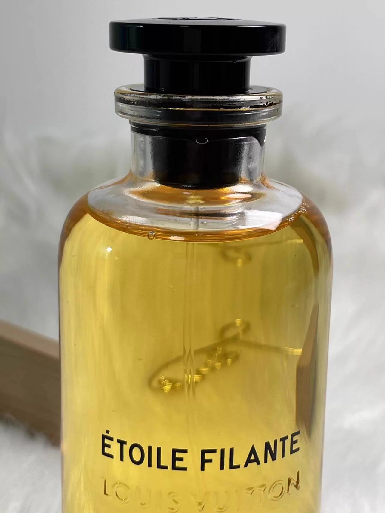 130326-25 lv Louis Vuitton Perfume 200ml  6.8oz