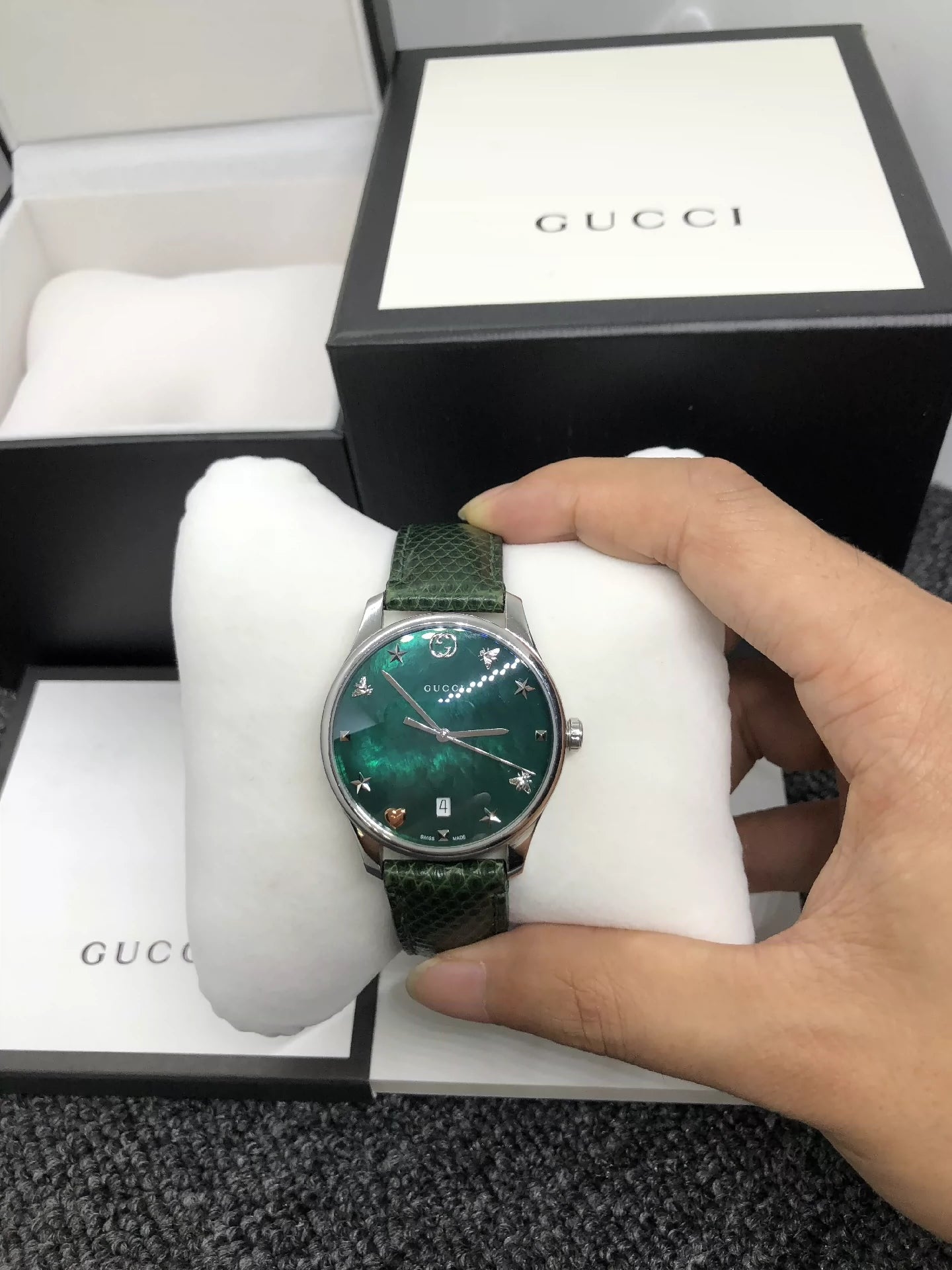 291024-9 Auth Gucci Men Dive Dial Watch