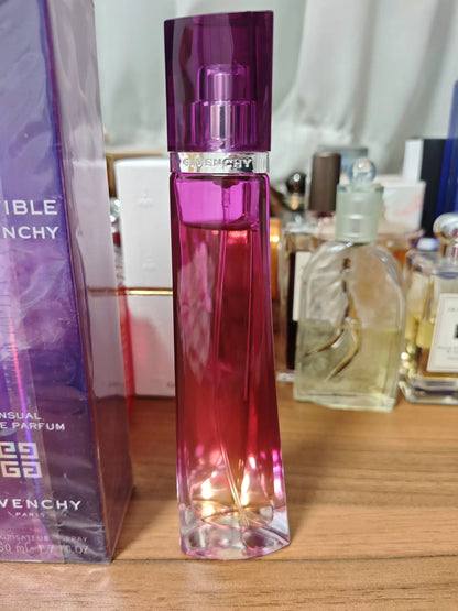 040926-4 Givenchy Purple Charm is Perfume 50ml 1.7 oz