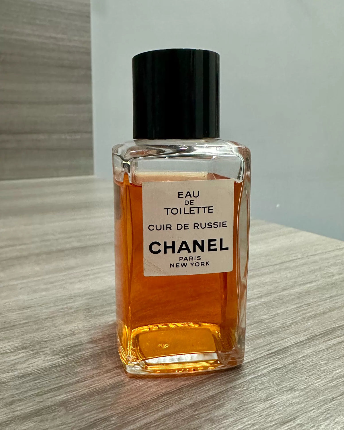 211026-34 Chanel Cuir Russie EDT 100ml 3.4 oz
