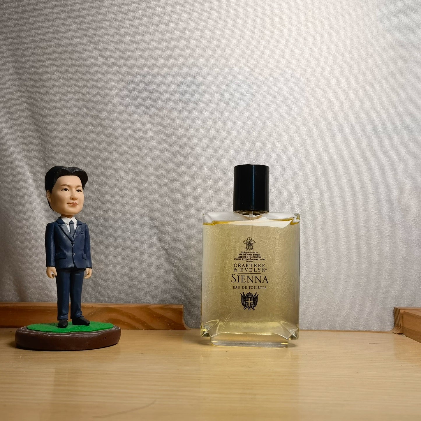 080826-169 Crab green ocher Perfume 100ml 3.4 oz