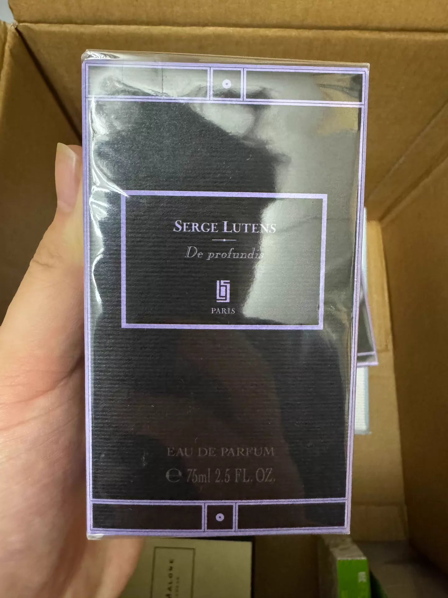 180626-93 Serge Lutens Clo Perfume 75ml 2.5 oz