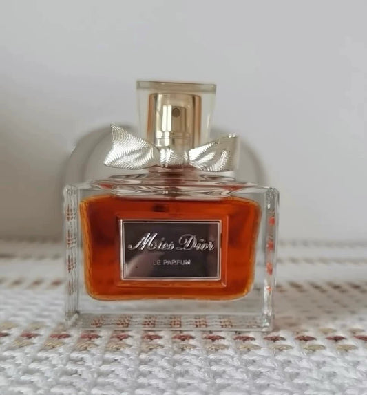 300825-62 Christian Dior 75ml 2.5oz MISS Dior LE Parfum