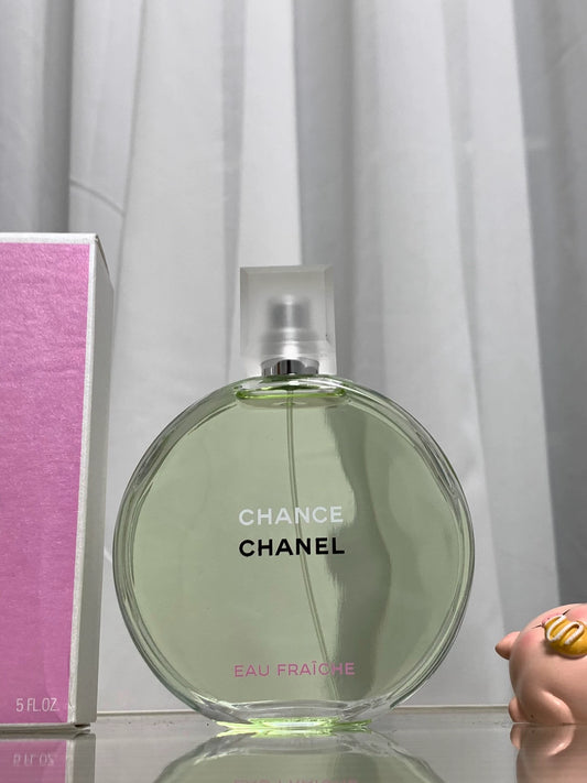280726-109 Chanel There is box 150ml 5.1 oz