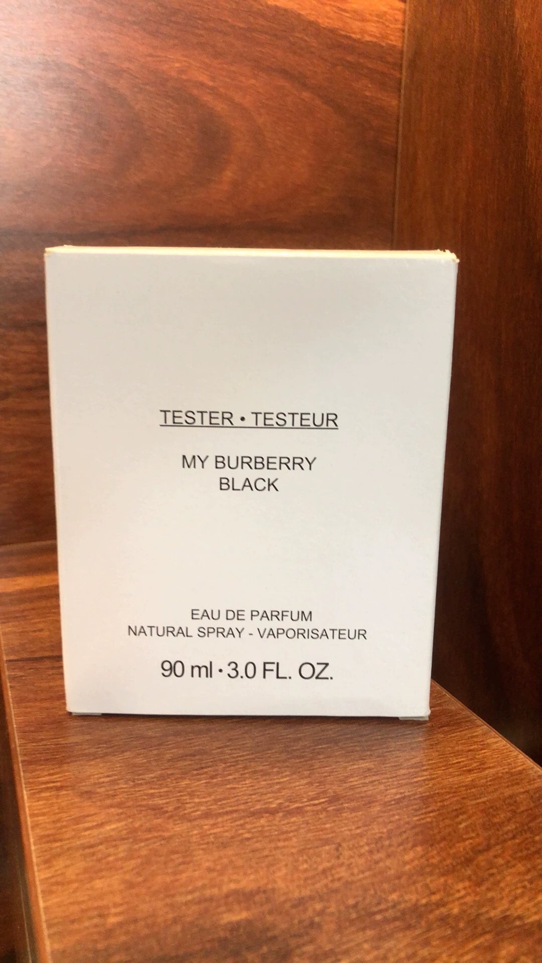 030526-22 Burberry Bla Essence 90ML 3 oz