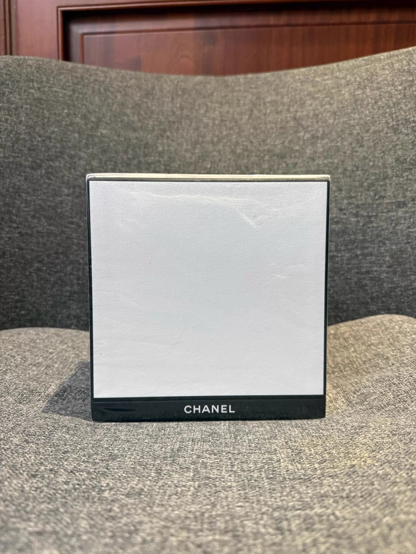 100626-19 Chanel body oil gift Perfume 250ml 200ml