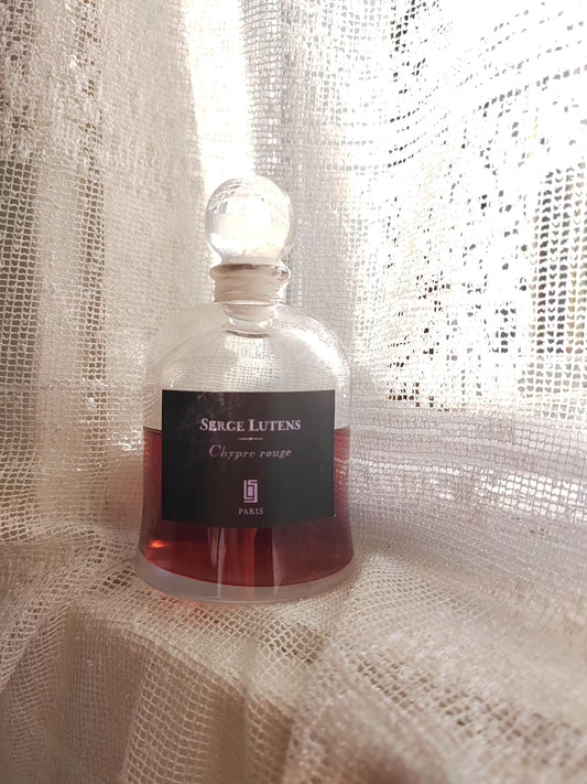 121225-94  Serge Lutens 75ml 2.5oz EDP