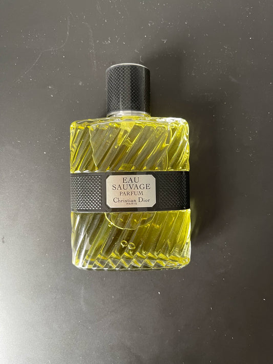 180726-85 Dior eau sauvage strong Perfume
