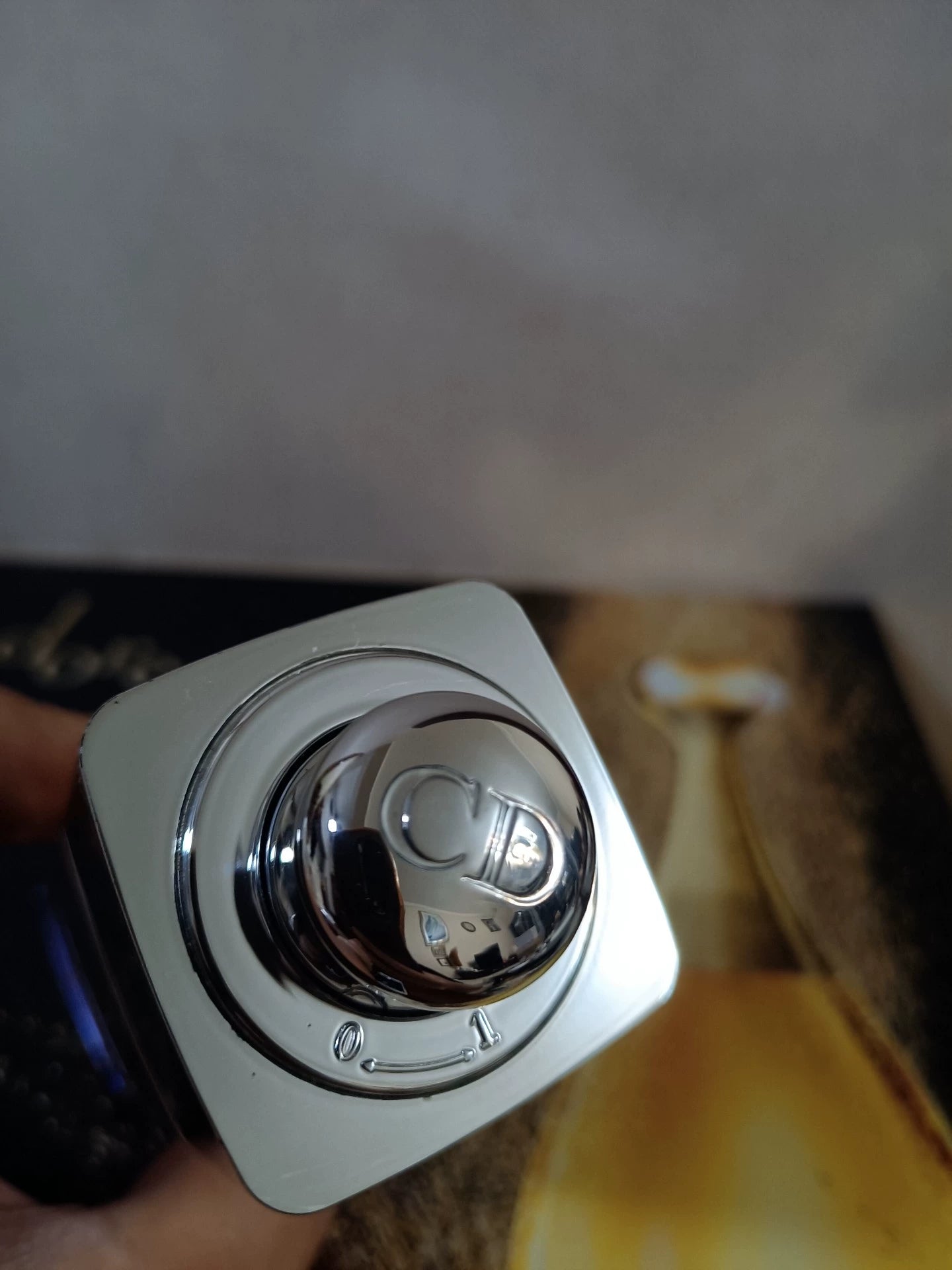 131125-18 Christian Dior Addict 50ml 1.7oz Eau sensuelle EDT