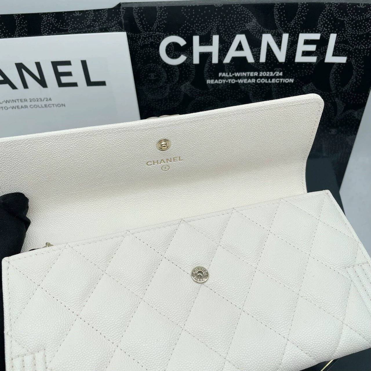 051124-30 Auth CHANEL CF CC Classic Long Flap Wallet