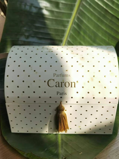 260326-63 Caron Montaigne Baccarat 150ml
