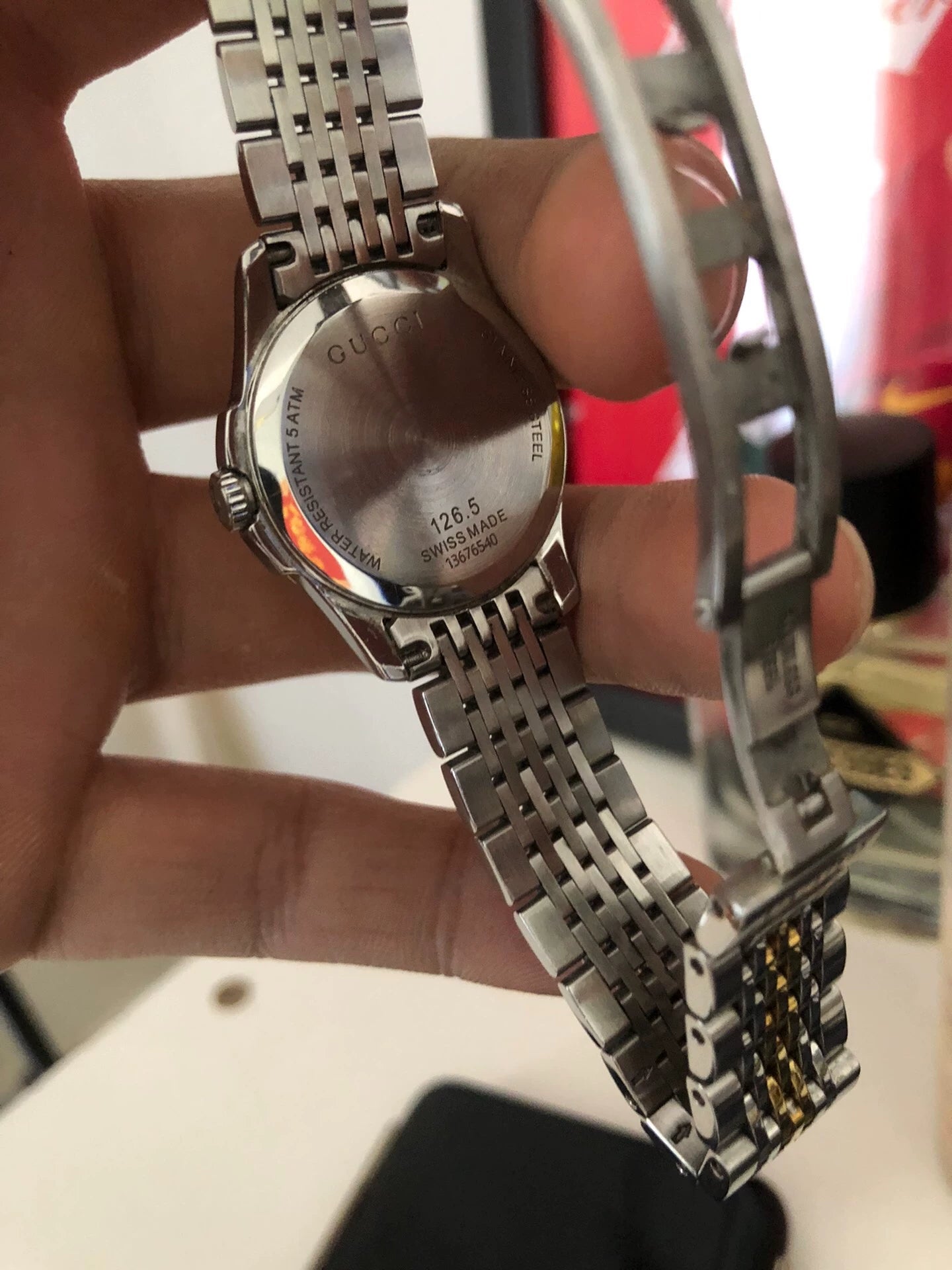 291024-73 Gucci Women's Watch, the counter 7800 purchased, there is no problem, the time is accurate, the box is still there, you can take the inspection treasure, friends who like it can shoot.