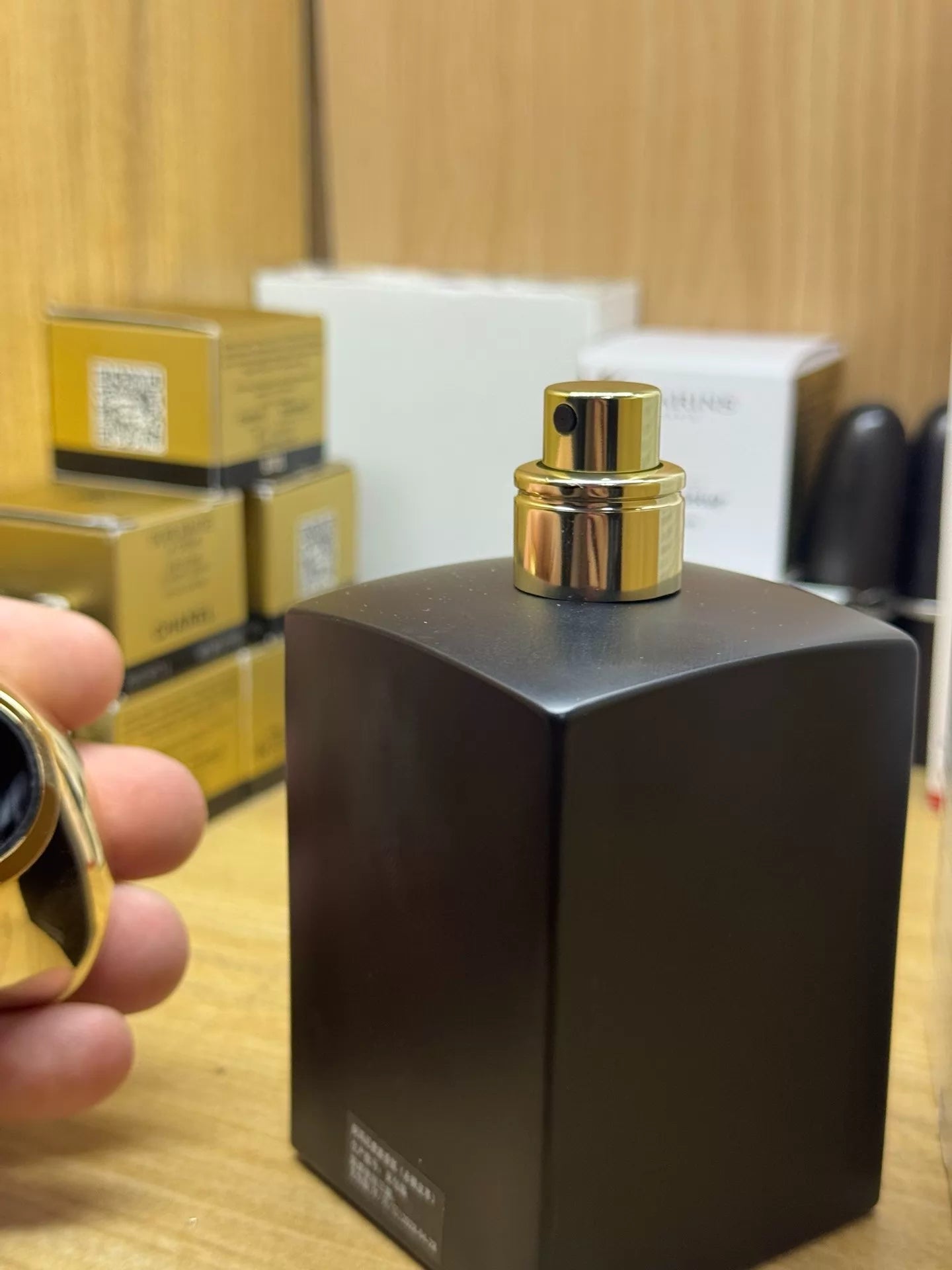 050726-208 Armani Noble Naked Leather 100ml 3.4 oz