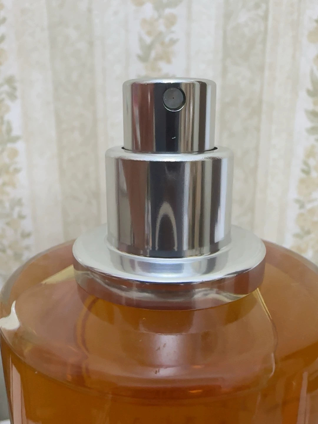 130926-27 Dior VANILLA DIORAMA CHRISTIAN PARIS VAMNILLA DIORAMA CHRISTIAN PARIS 250ML 8.5 oz