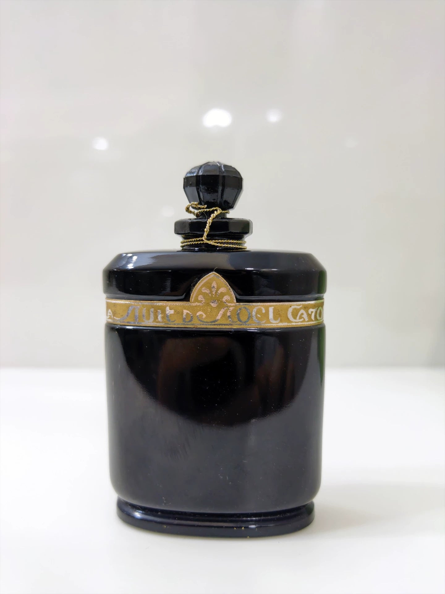 210526-90 Karan Christmas Eve 28ml 0.9 oz