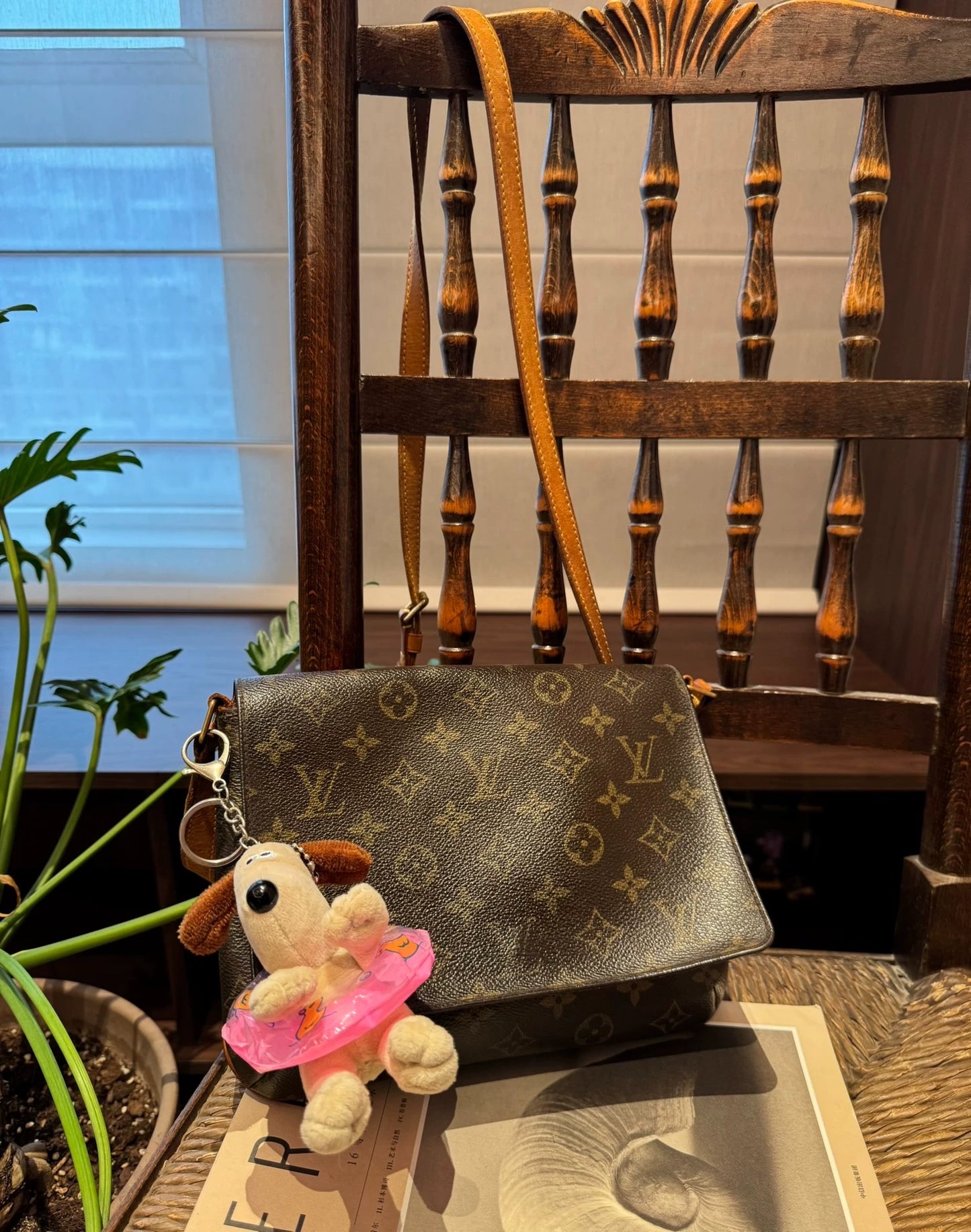 150626-bag-77 Lv horizontal version handbag