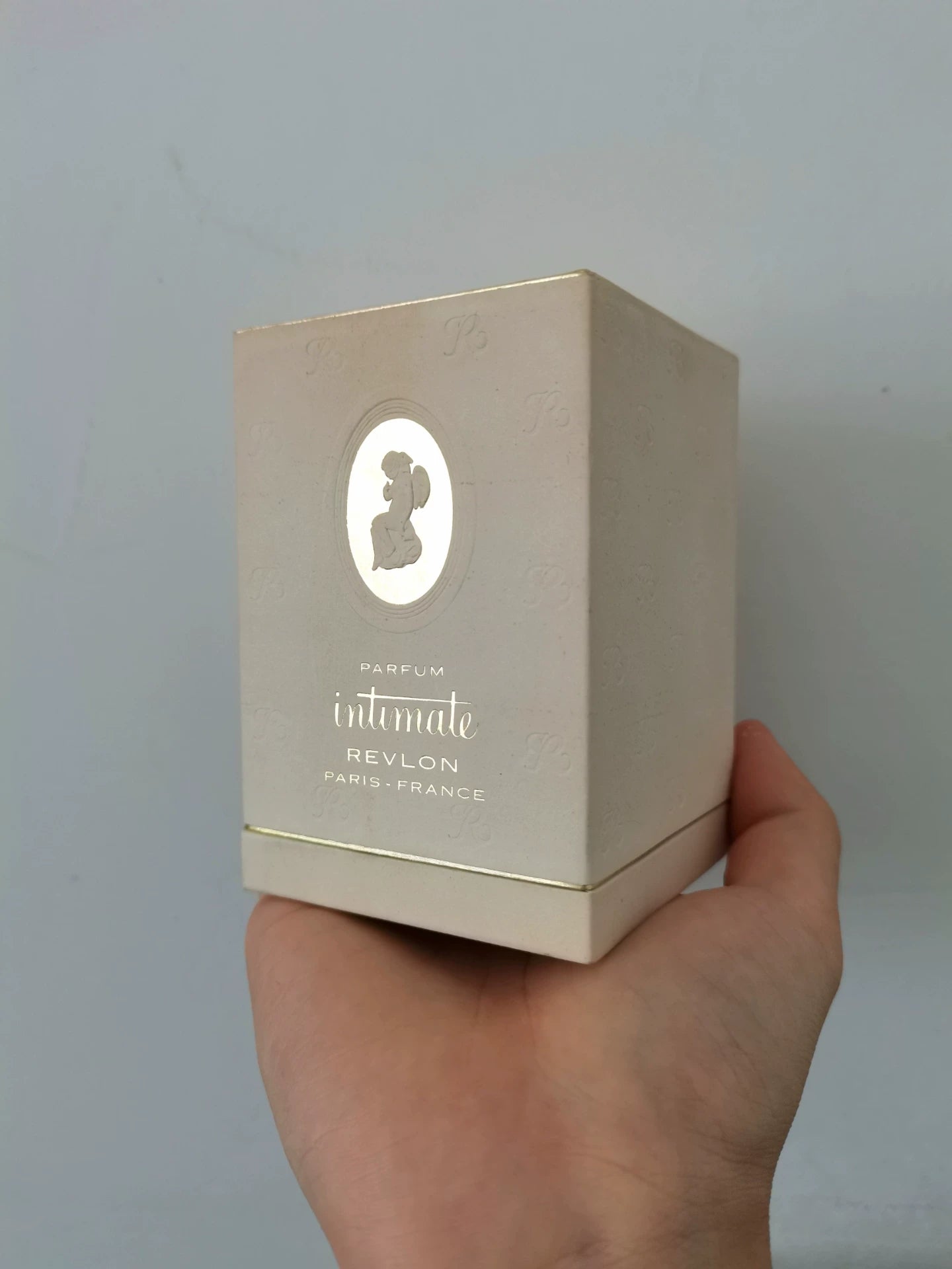 160625-91 Revlon intimate 28ml 1 oz Parfum Perfume