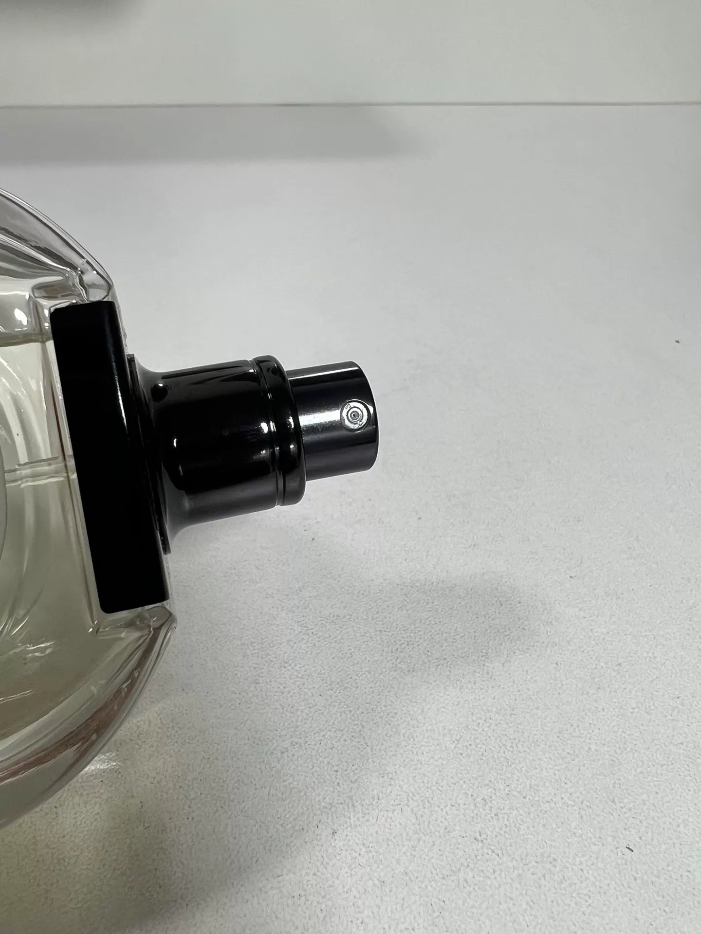 270726-114 Tiptique Vitario Vetiver EDT 50ml 1.7 oz