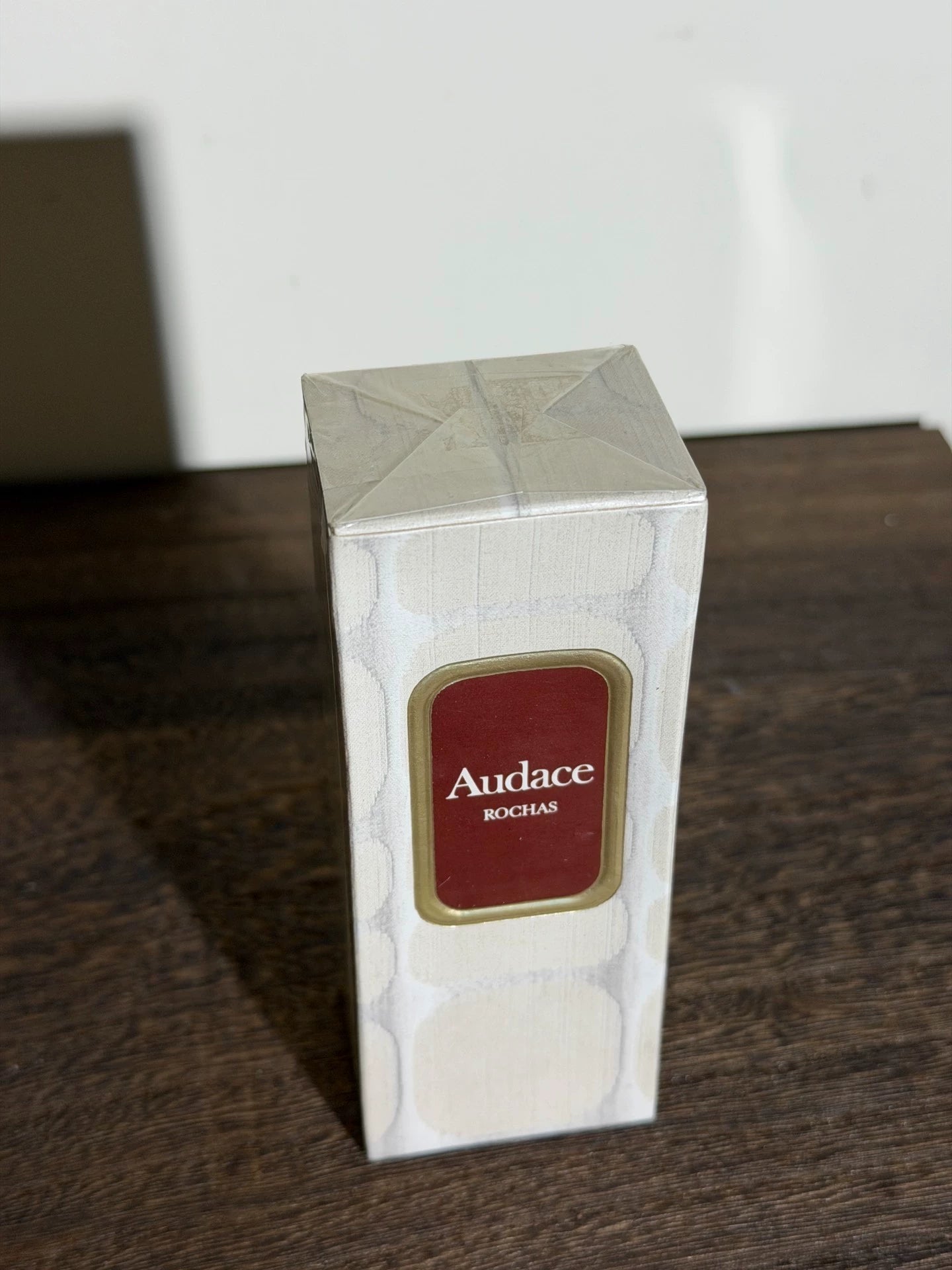 210426-12 Rosa Rochas Parfum
