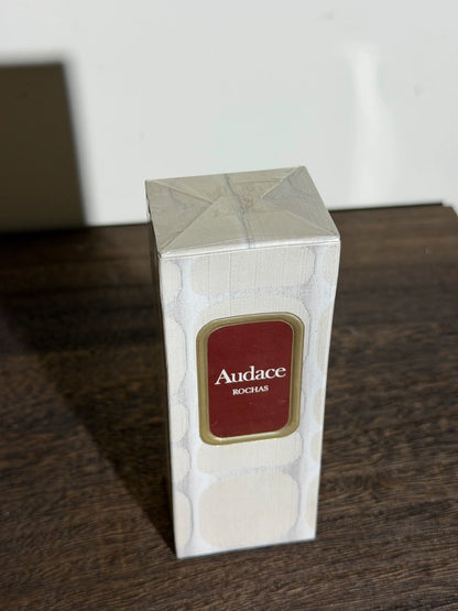 210426-12 Rosa Rochas Parfum