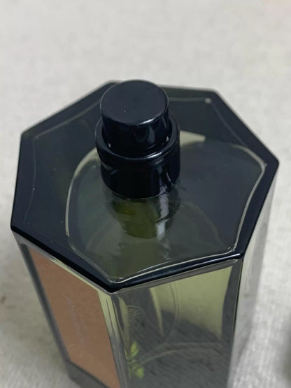 240326-100 Artisan Peach Wild 100ml