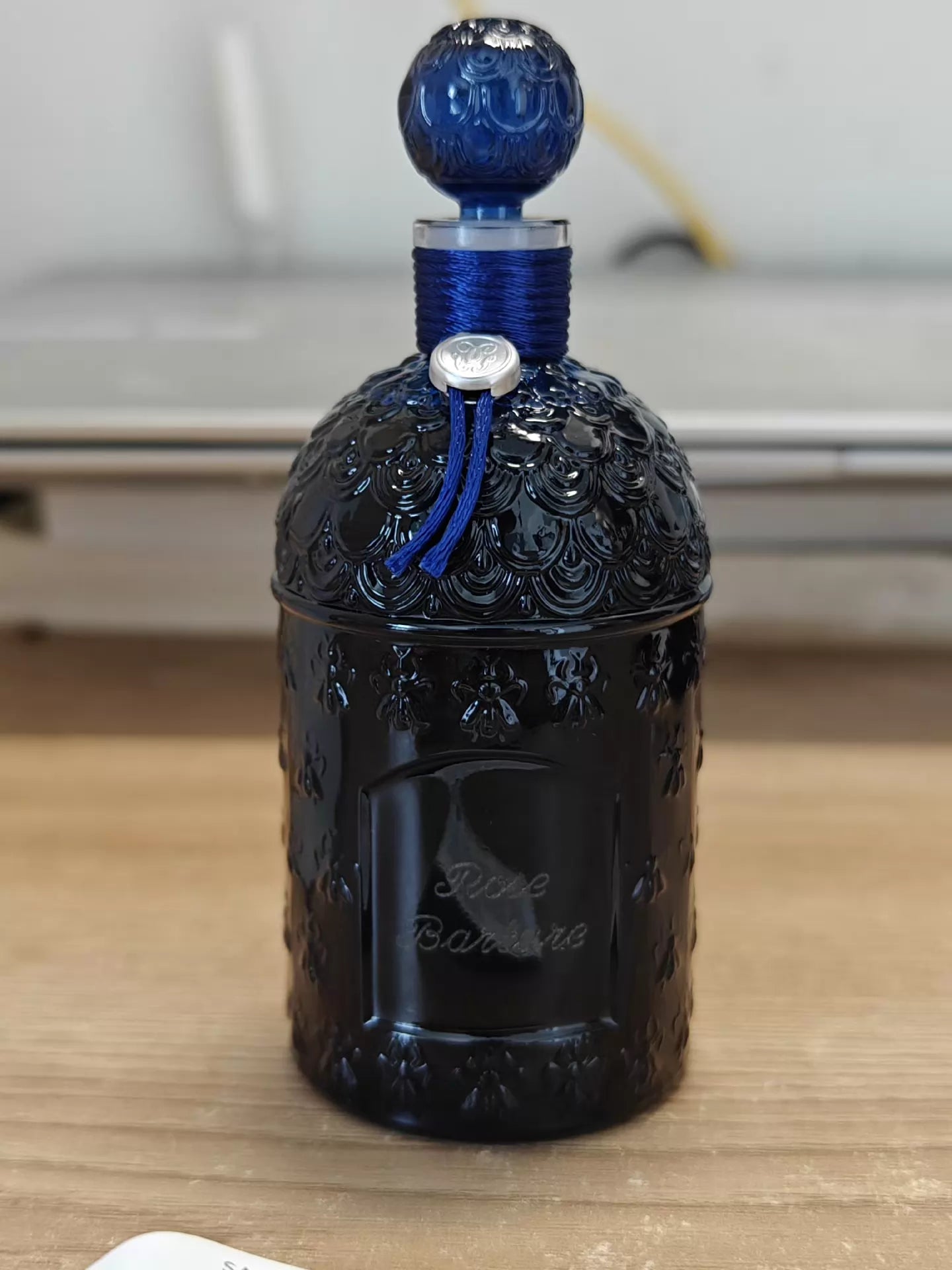 190426-73 Guerlain Bee Bottle 125ml 4.2 oz