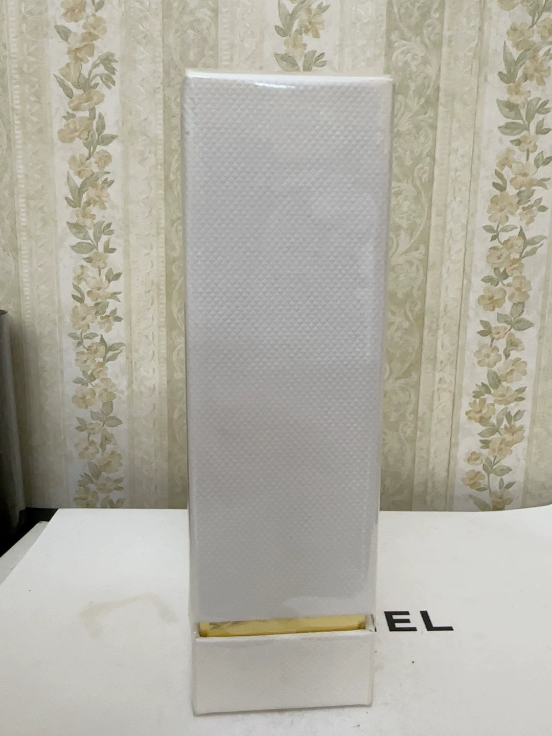 060126-24 Tom Ford White Suede EDP eau de parfum 100ml 3.4 oz