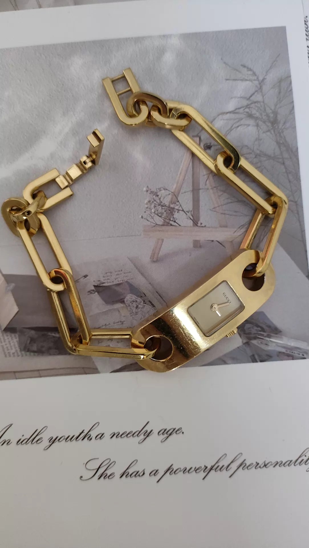 020426-watch-94 Gucci After downgrading consumption
