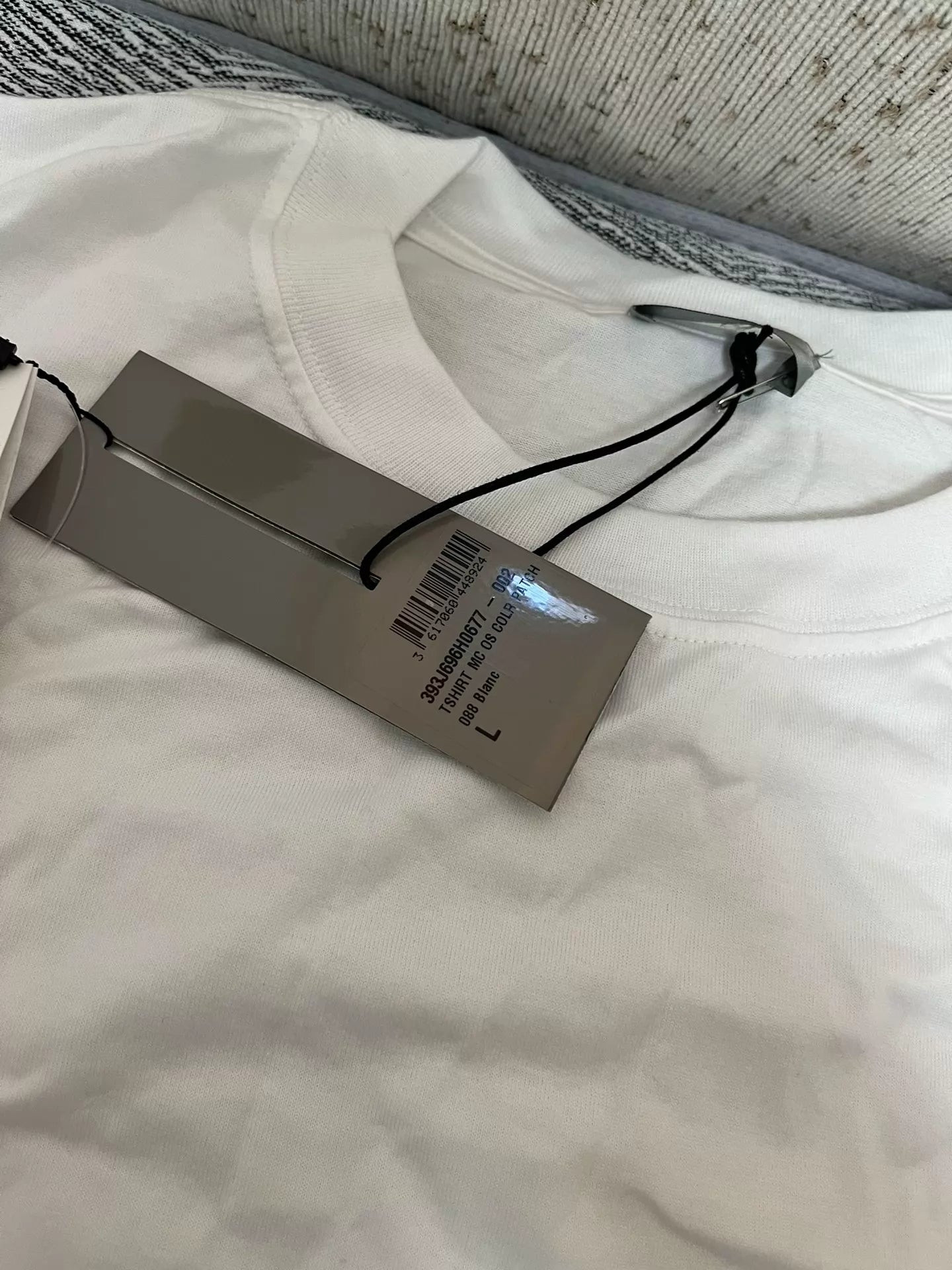 030926-74 Dior Men White Round