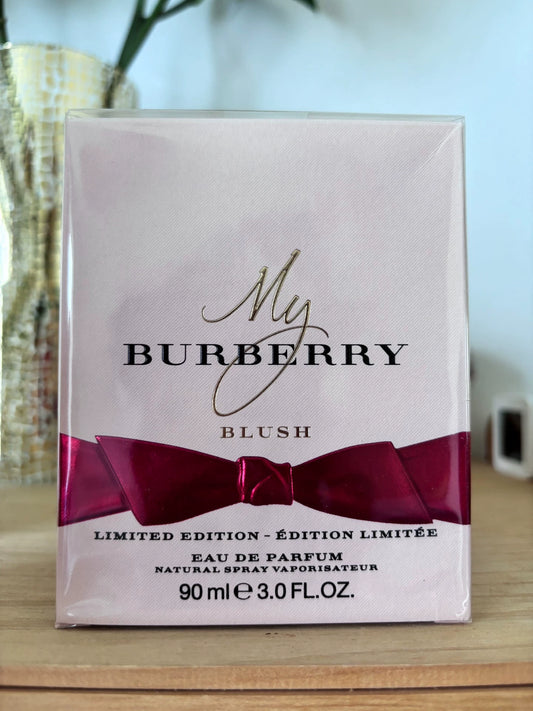 140126-68 Burberry 90ml 3.0oz Blush Eau de parfum