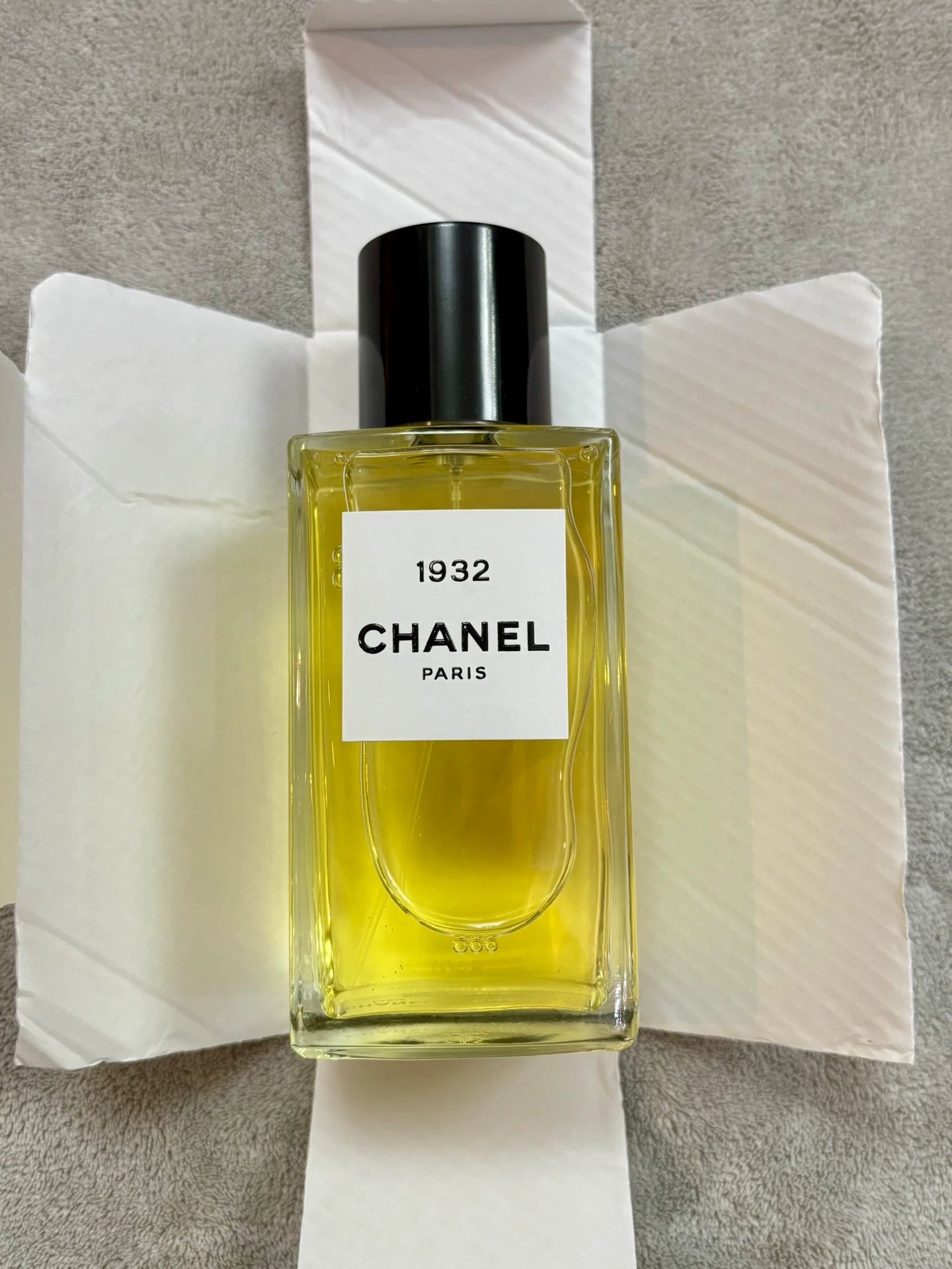 010325-23 Chanel 1932 Eau de Parfum 200ml EDP