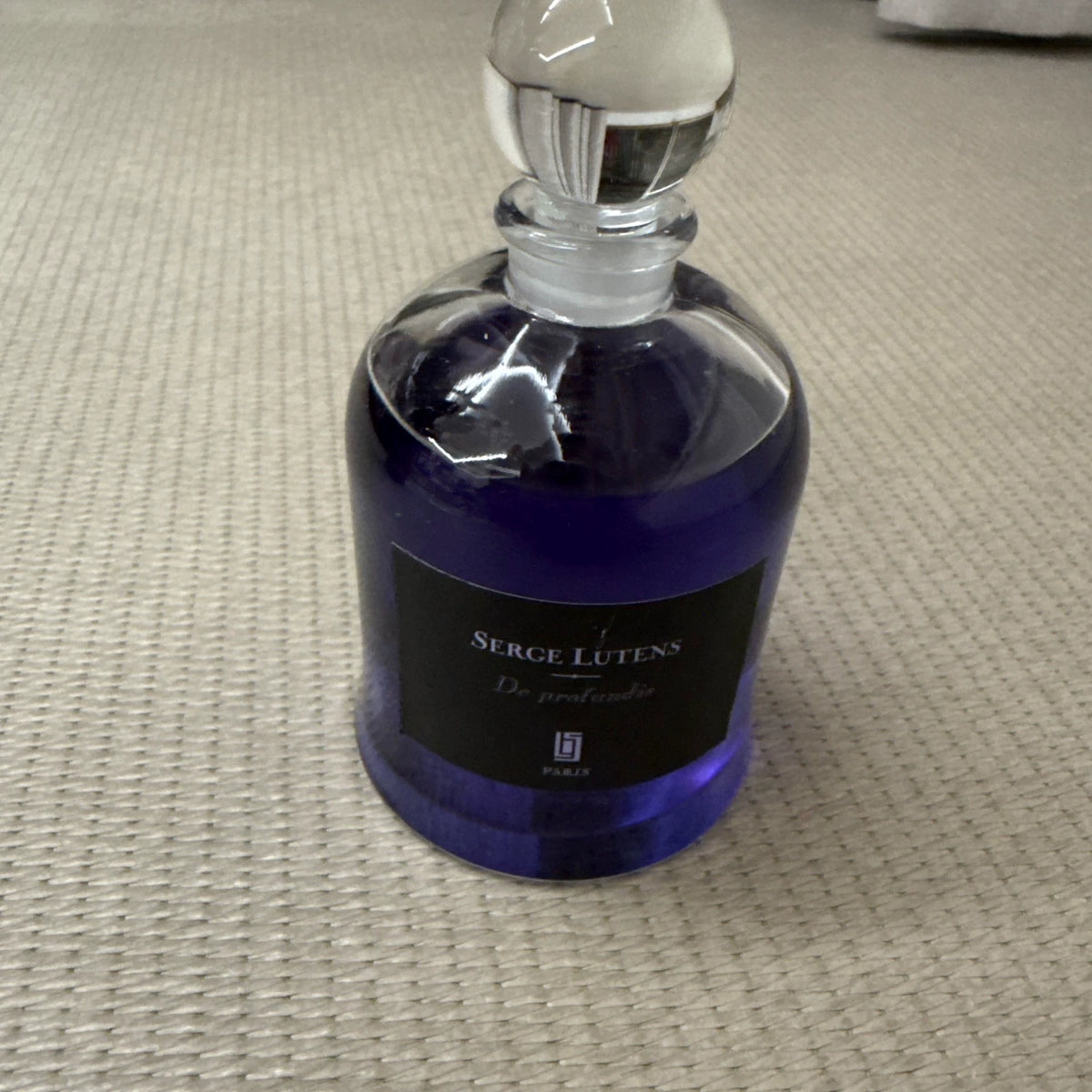 051026-lutens-37 Serge Lutens Ludan Abyss Book 75ml 2.5 oz