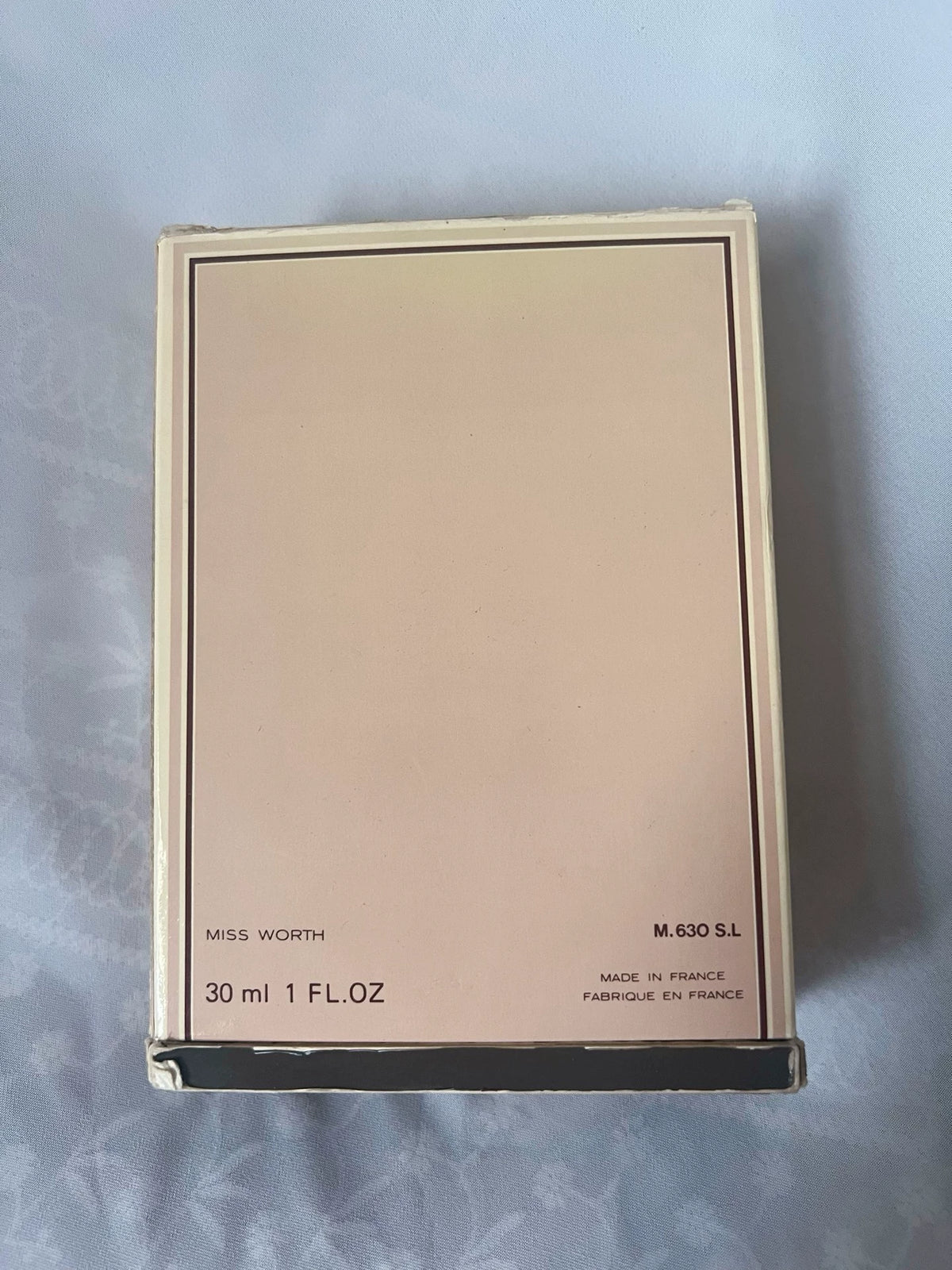 081026-81 Worth Miss Worth Parfum 30ml 1 oz