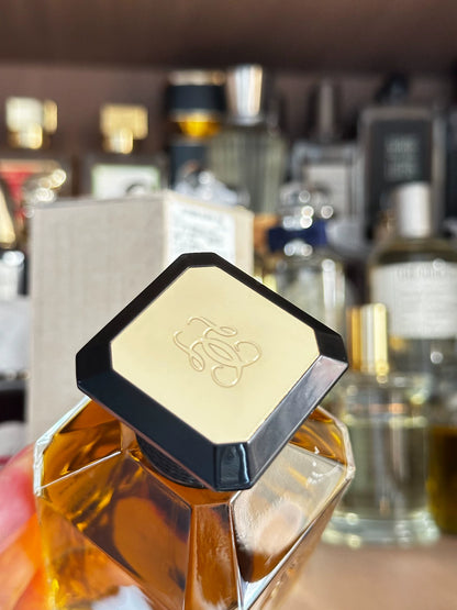 071026-60 Guerlain Armenian Wood