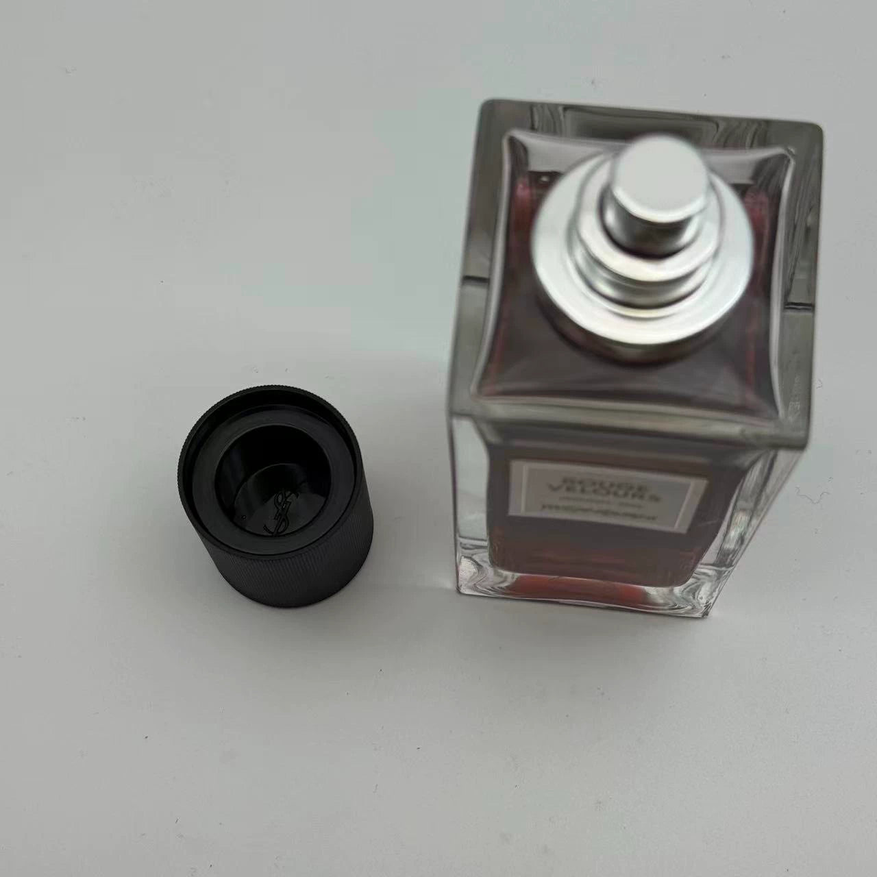 121225-91 Ysl 125ml 4.2oz Rouge Velours